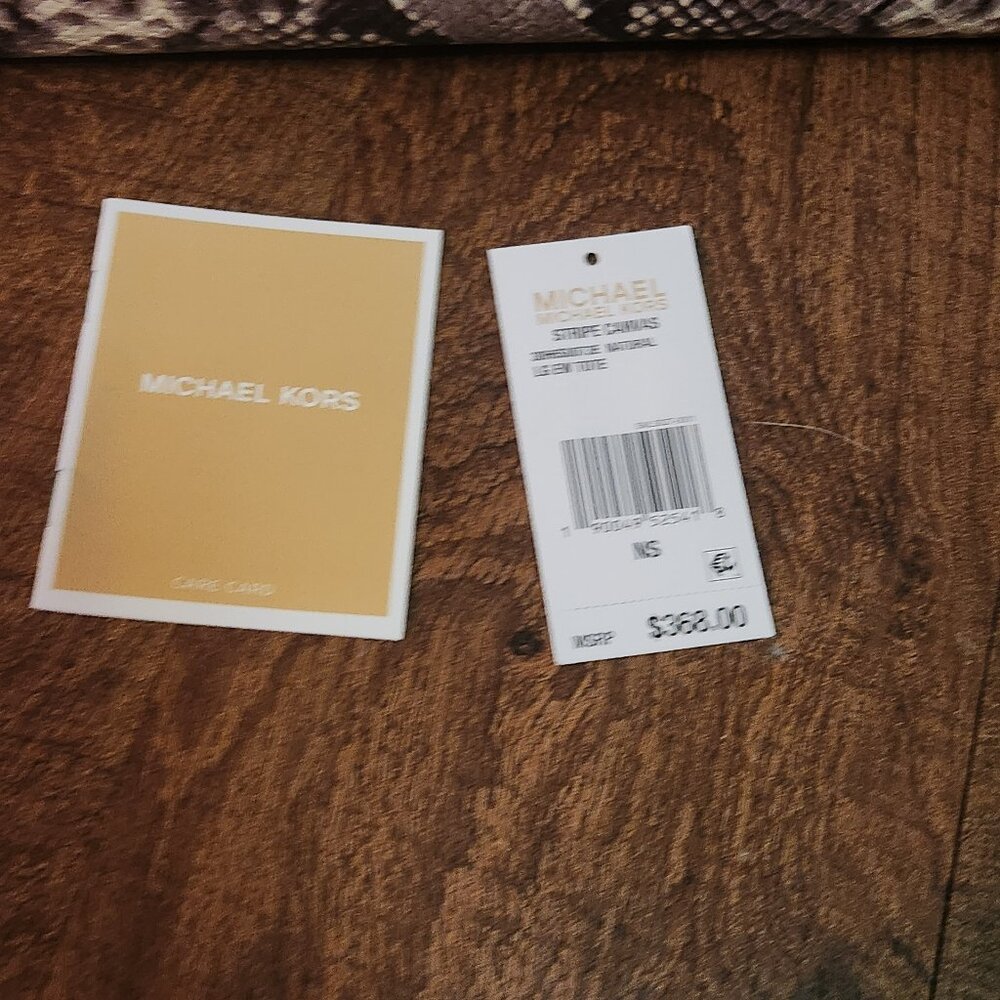 SAVED for : firstdownkicks Snake Print Michael kors  Tote with Wrist-let/Pouch - Picture 7 of 14